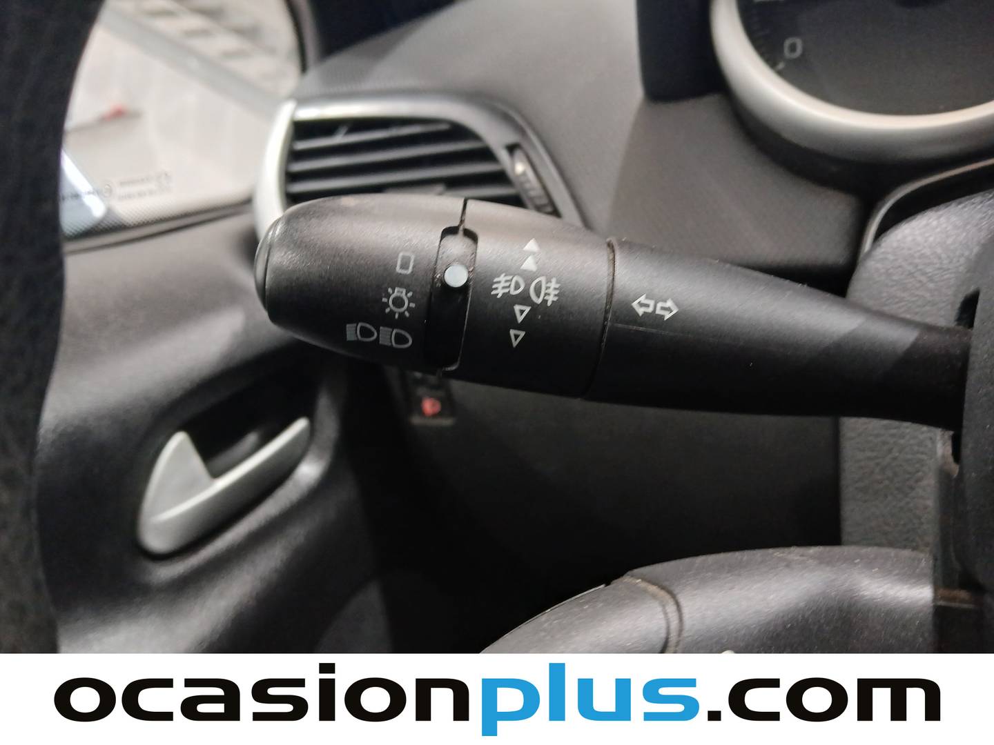 Peugeot 207 Peugeot 207 1.4 Business Line (75 CV) de segunda mano