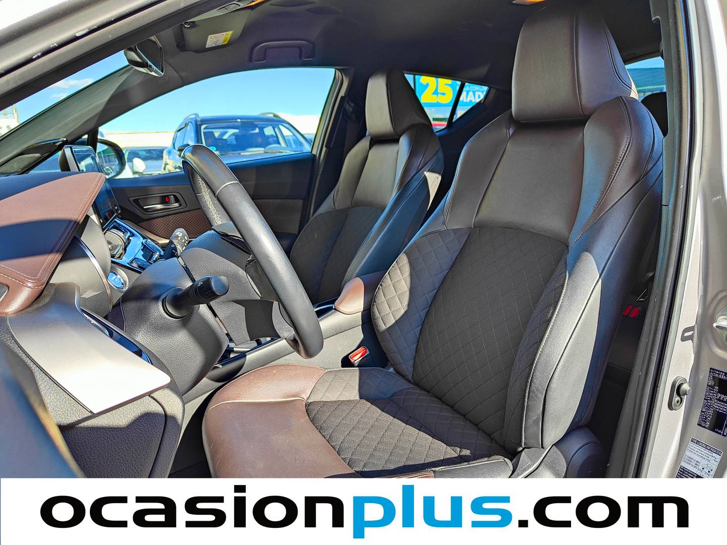 Foto asientos delanteros Toyota C-HR Toyota C-HR 1.8 125H Advance (122 CV)