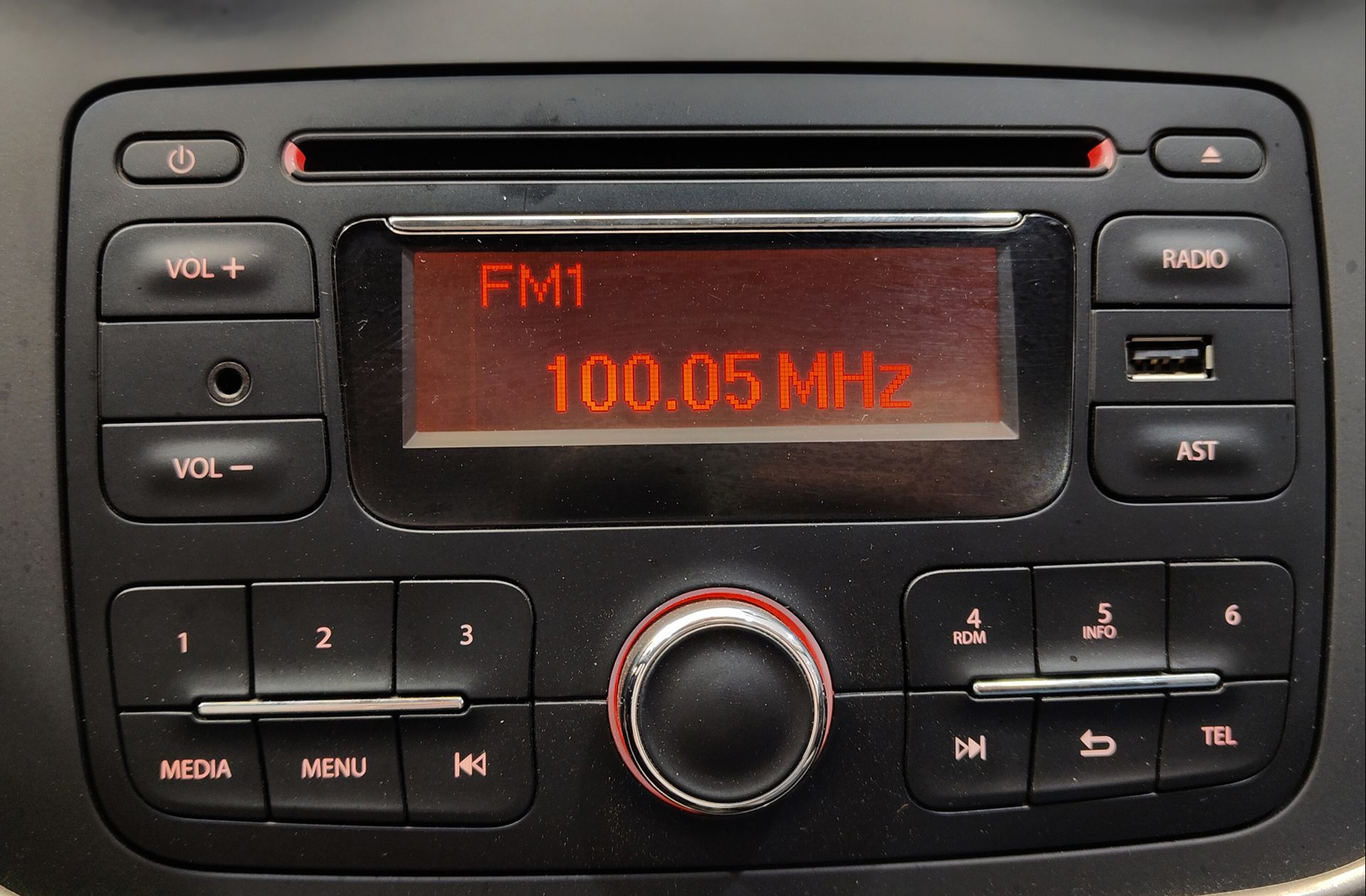 Dacia Sandero Stepway TCe - foto 24