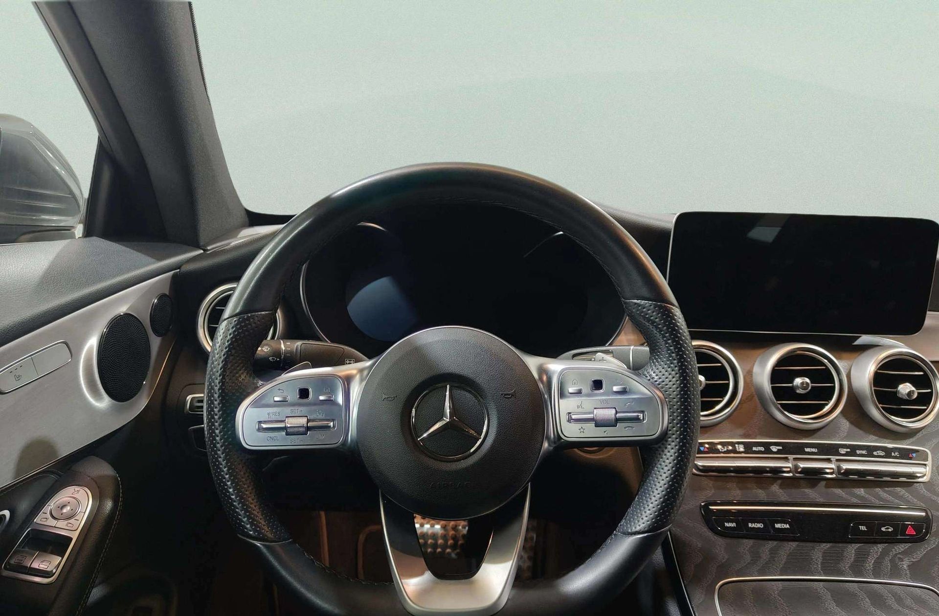 Mercedes-Benz Clase C Coupe 300 Pack AMG - foto 23