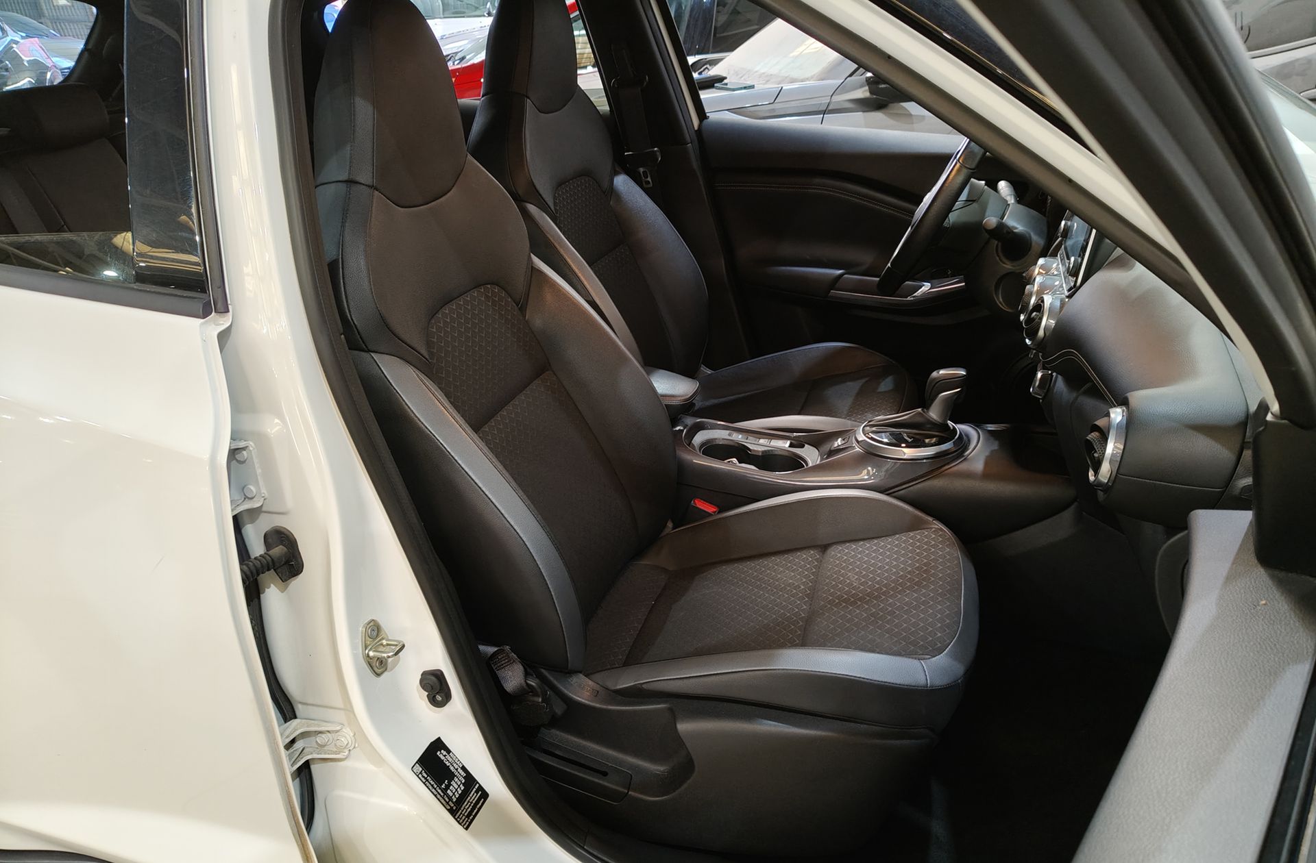 Nissan Juke Hybrid N-Design Black - foto 19