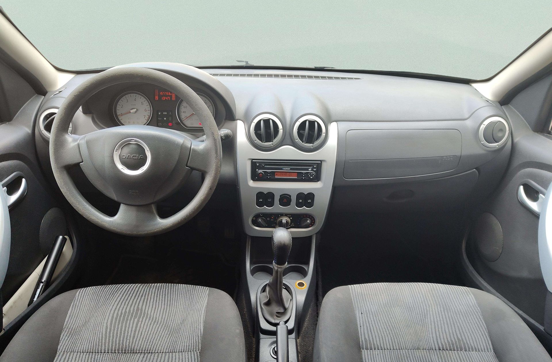 Dacia Sandero Laureate 1.2 - foto 6