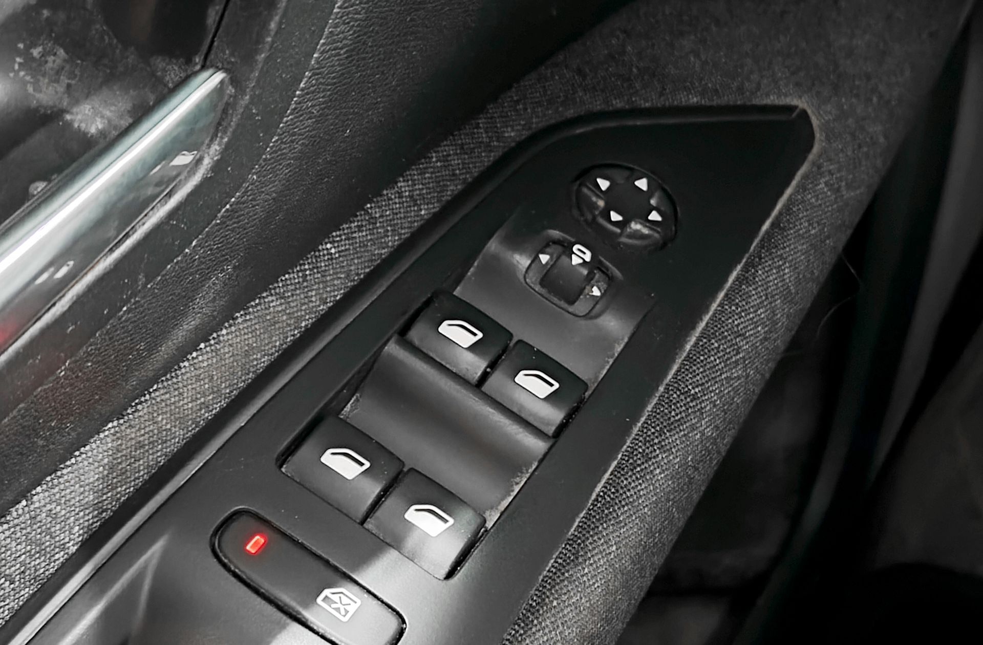 Peugeot 3008 PureTech 130 Active Pack - foto 36