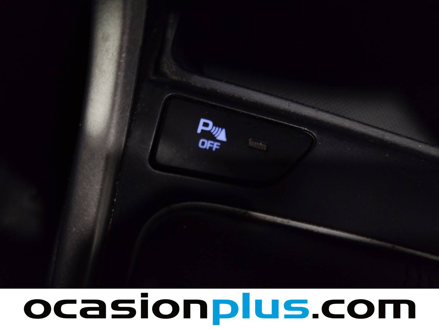 Extras y acabados del Hyundai i30 Hyundai i30 1.4 MPI BlueDrive 25 Aniversario (100 CV)