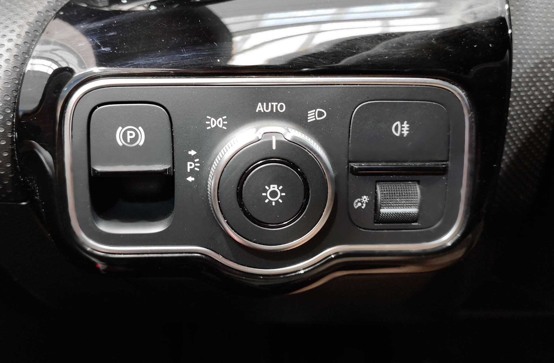 Mercedes-Benz CLA Shooting Brake Shooting Brake 200 - foto 13