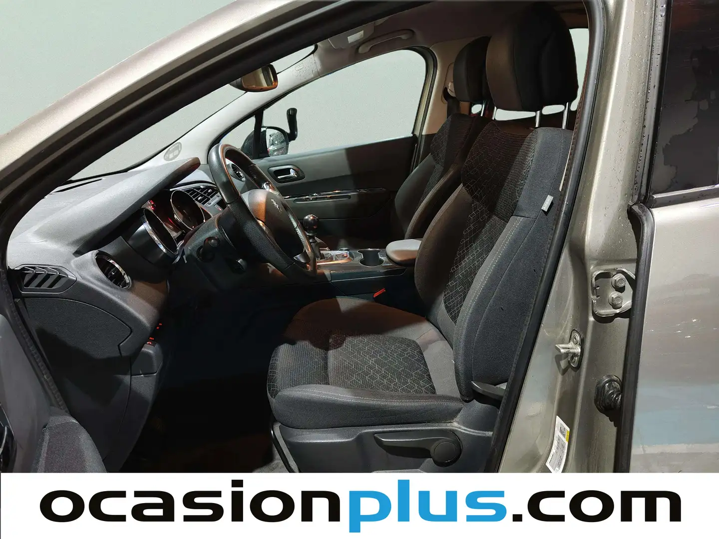 Foto Peugeot 3008 Peugeot 3008 1.2 PureTech Style S&S (130 CV)