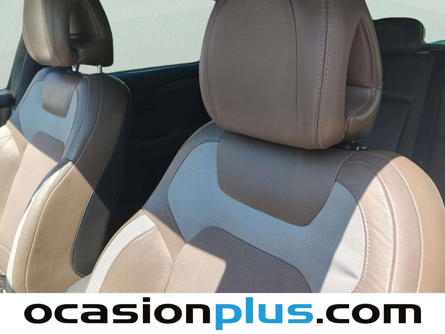 Extras y acabados del Citroën DS4 Citroën DS4 1.6 e-HDi STT Style (112 CV)