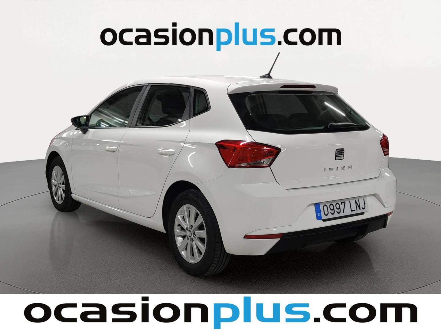 Foto trasera Seat Ibiza Seat Ibiza 1.0 TSI Style Go (95 CV) izquierda