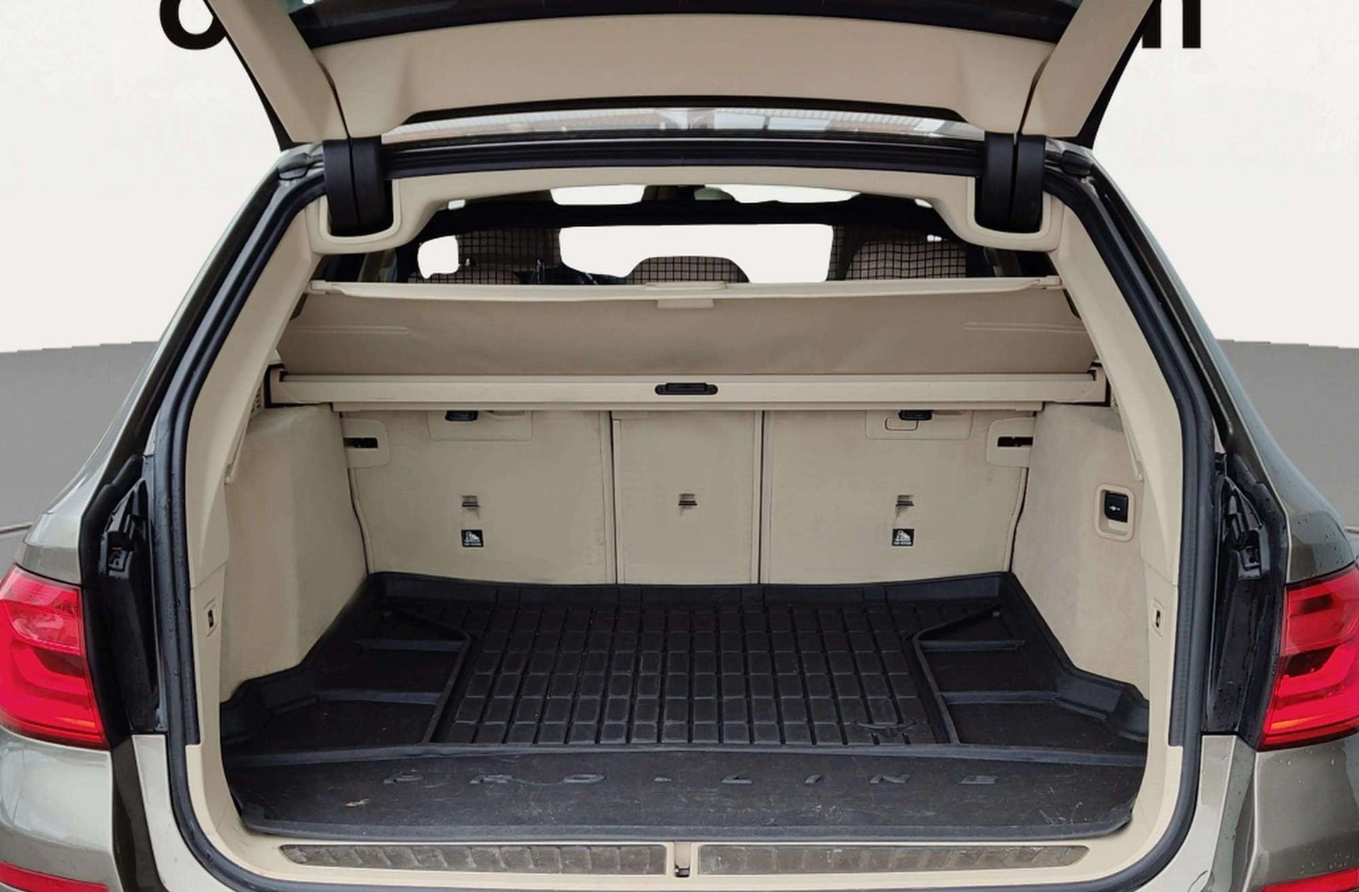 BMW Serie 5 520d Touring - foto 23