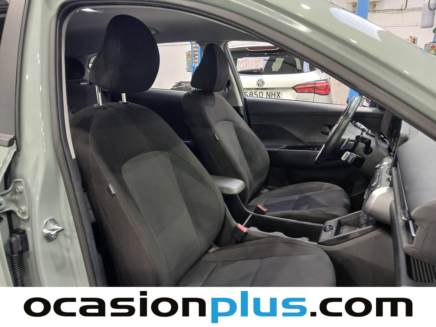 Foto Hyundai Kona Hyundai Kona 1.6 GDI HEV Maxx DCT (141 CV)
