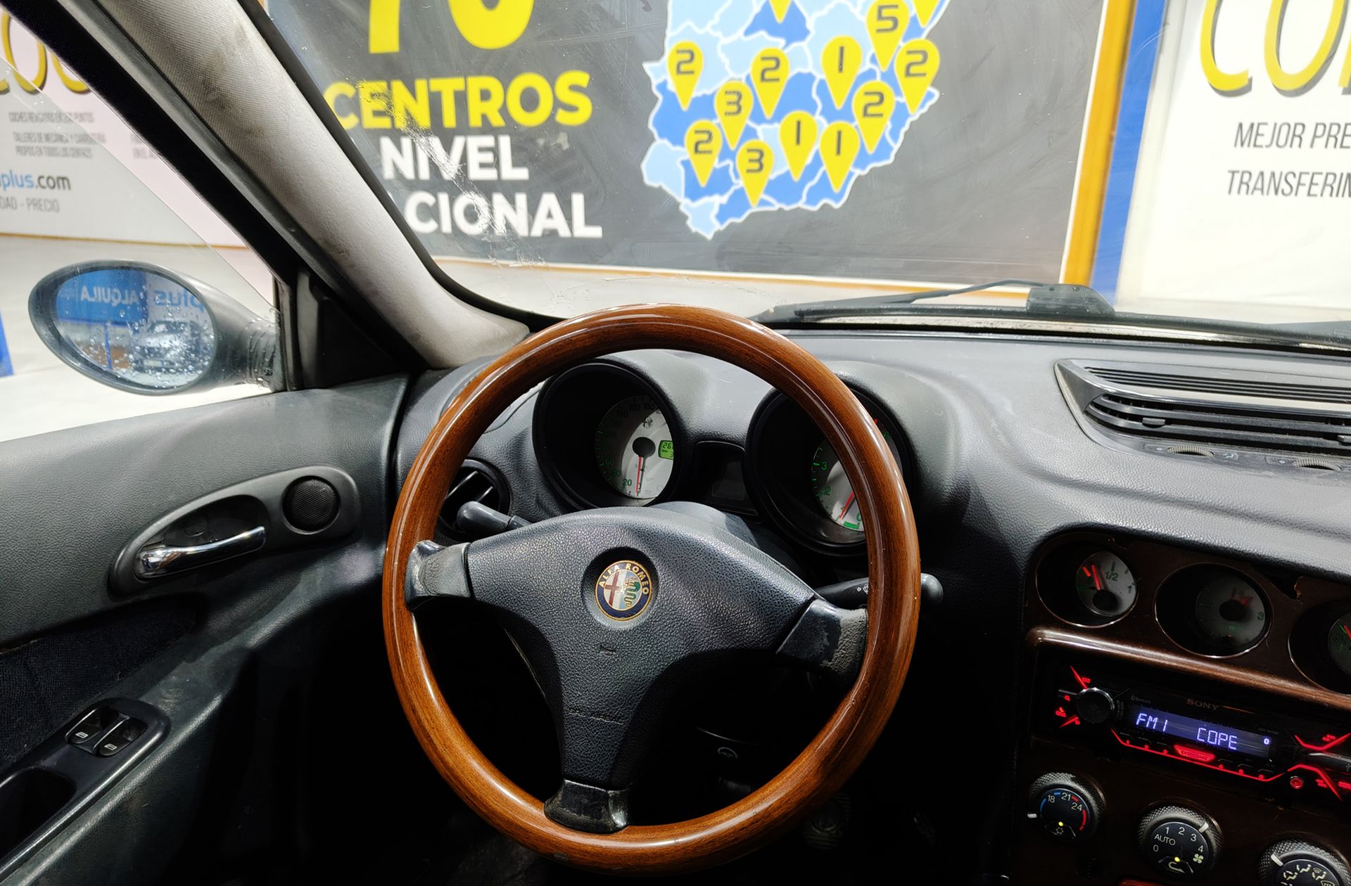 Alfa Romeo 156 1.9 JTD - foto 16