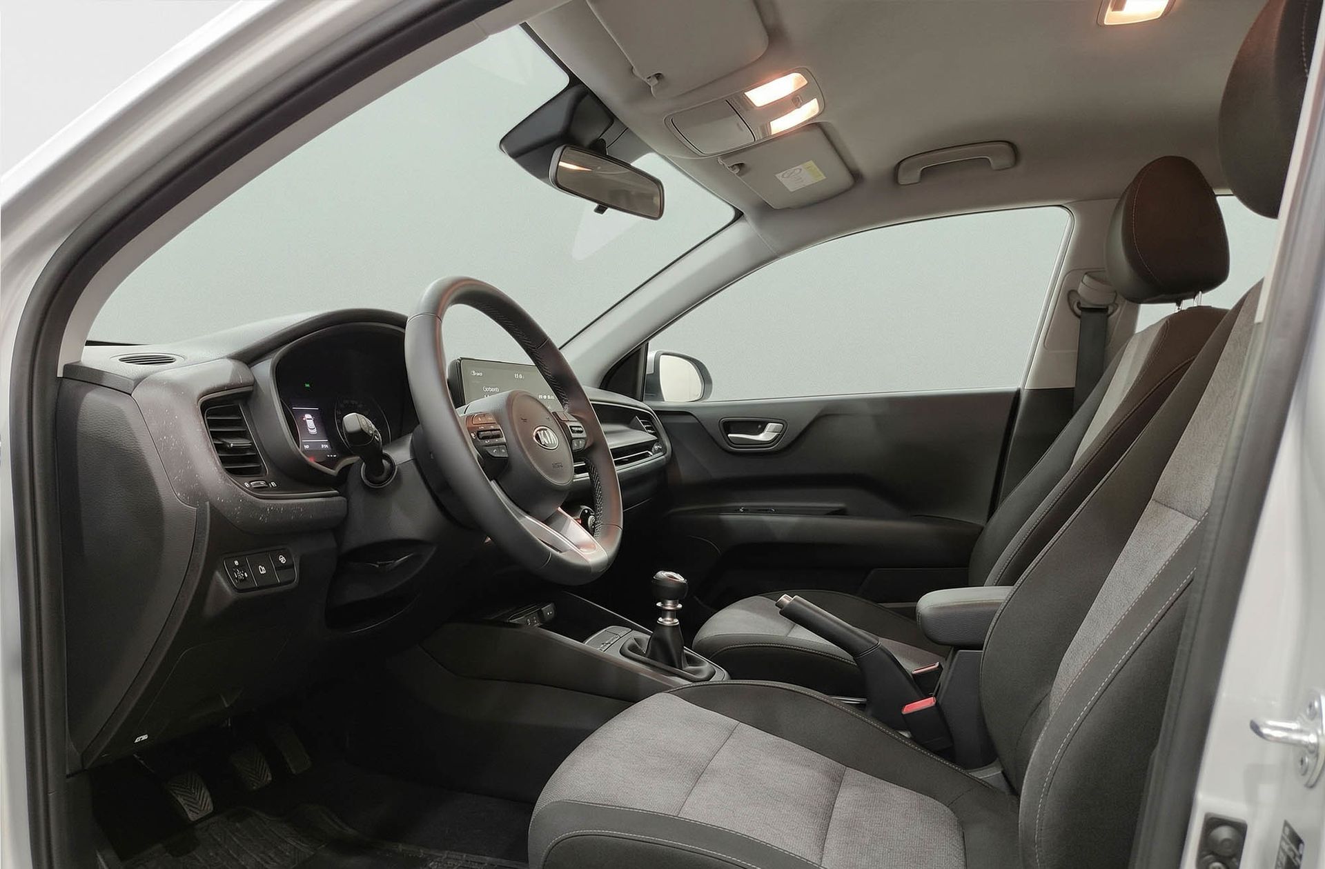 Kia Stonic 1.0 T-GDi MHEV Concept - foto 11