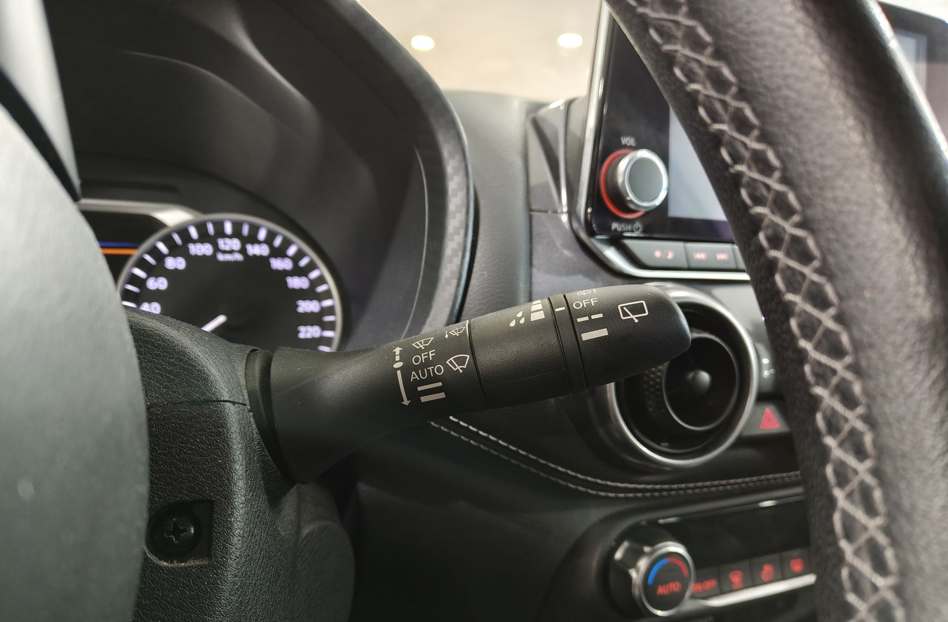 Nissan Juke Hybrid N-Design Black - foto 26