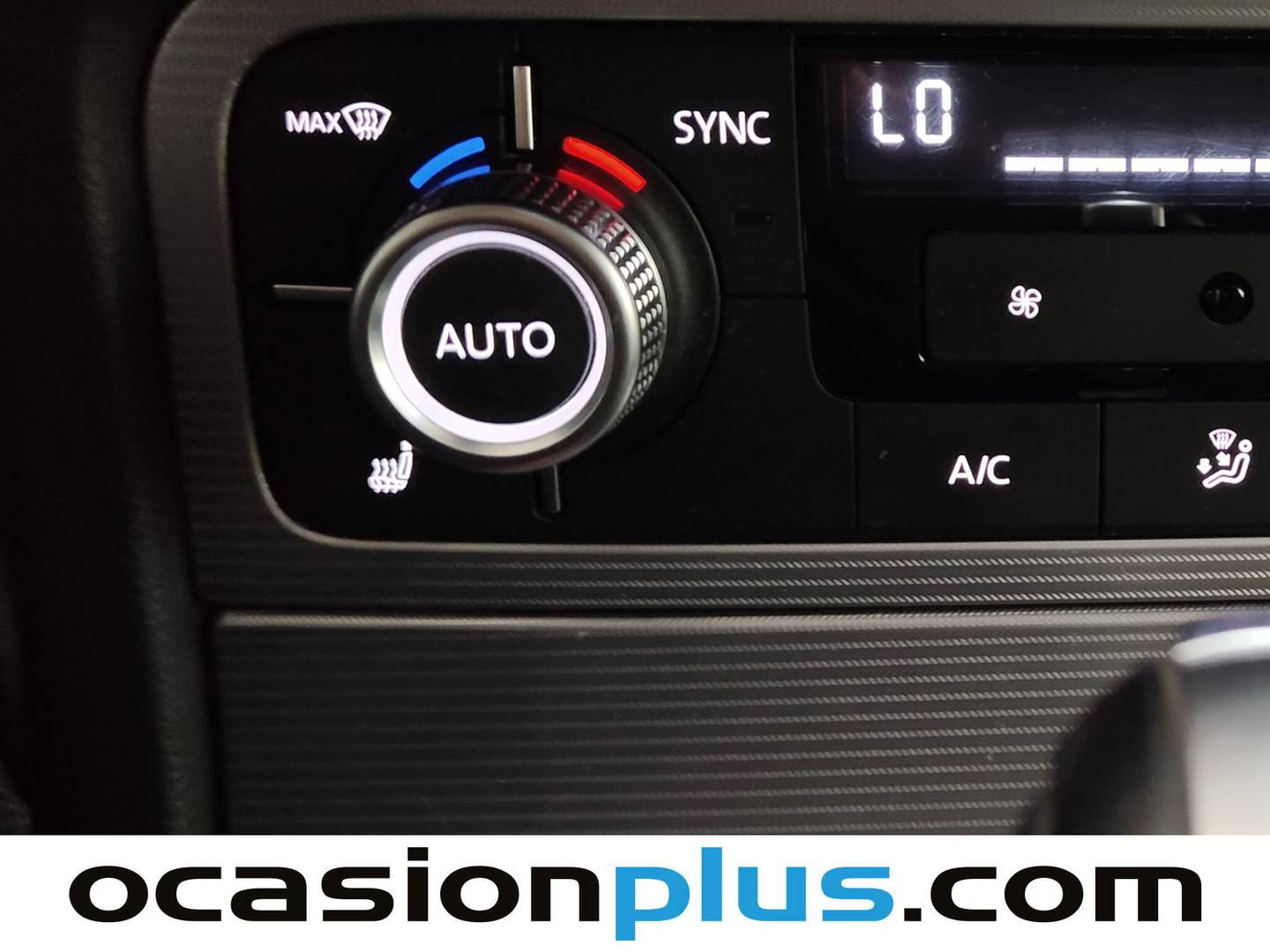 Foto Volkswagen Touareg Volkswagen Touareg R-Line 3.0 TDI BMT (204 CV) Tiptronic