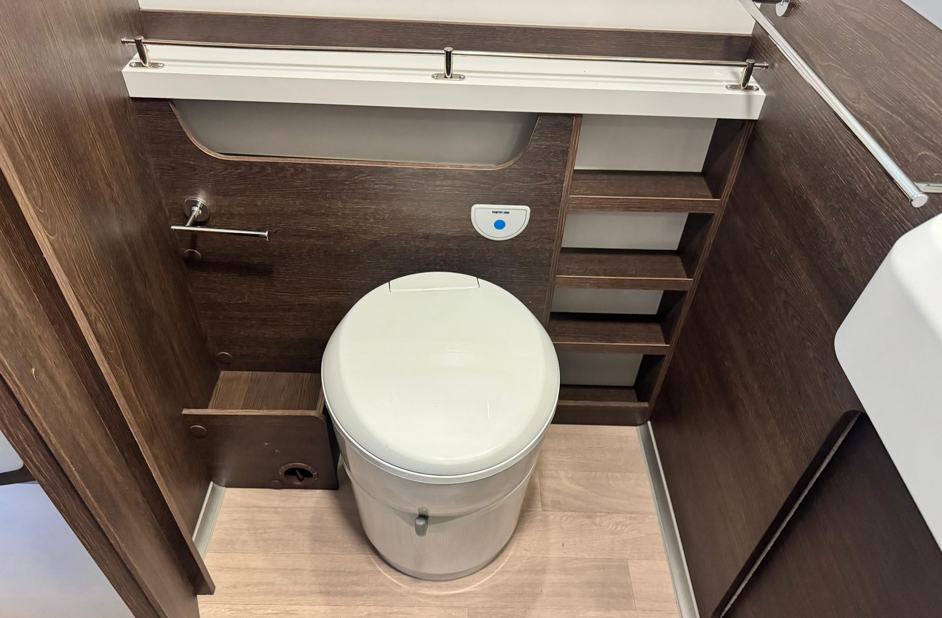 Benimar Tessoro 488 4 plazas - foto 11