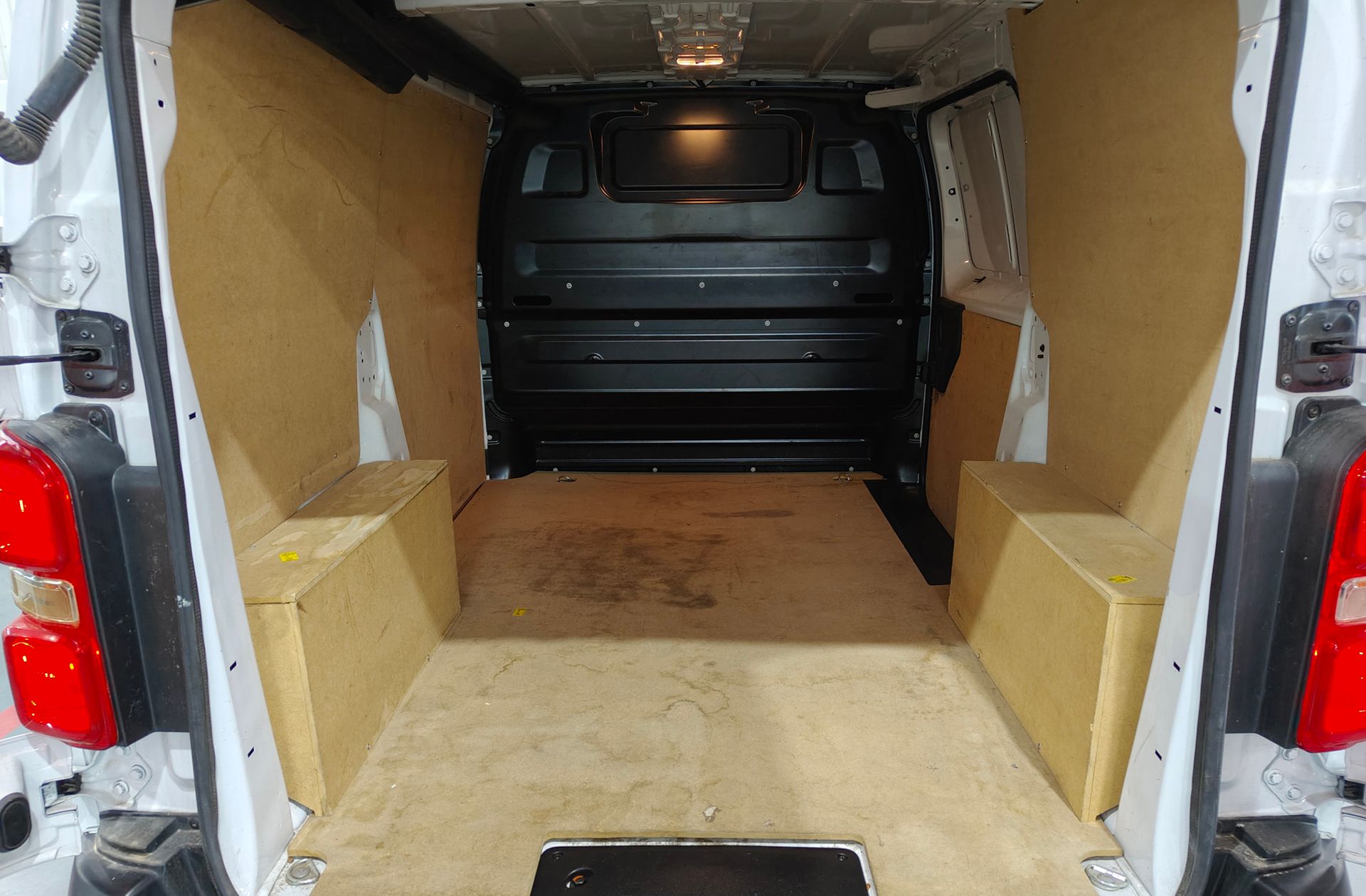 Fiat Scudo Furgon 1.5 BlueHDi L2 - foto 13