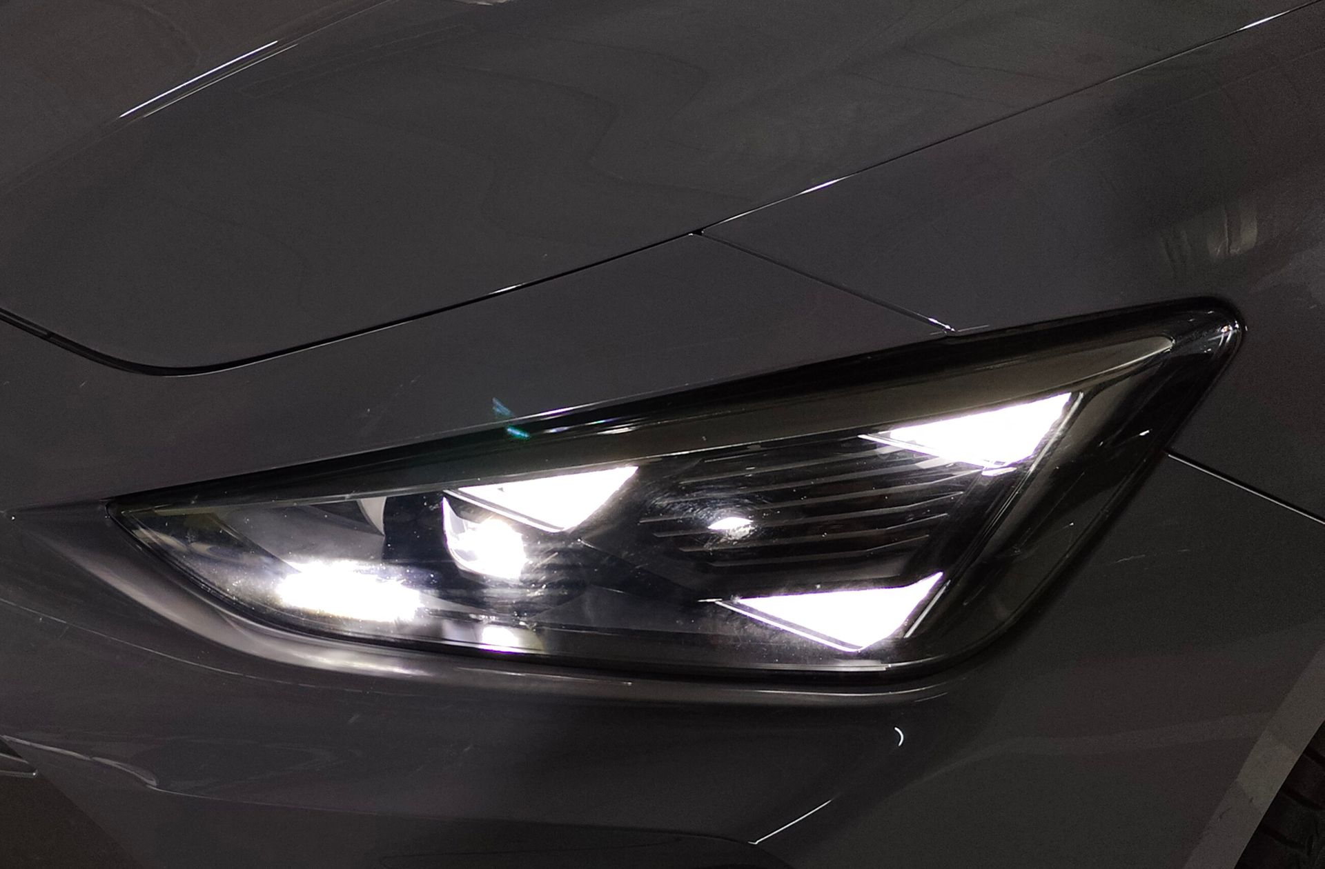 Cupra León Sportstourer 1.5 TSI - foto 18