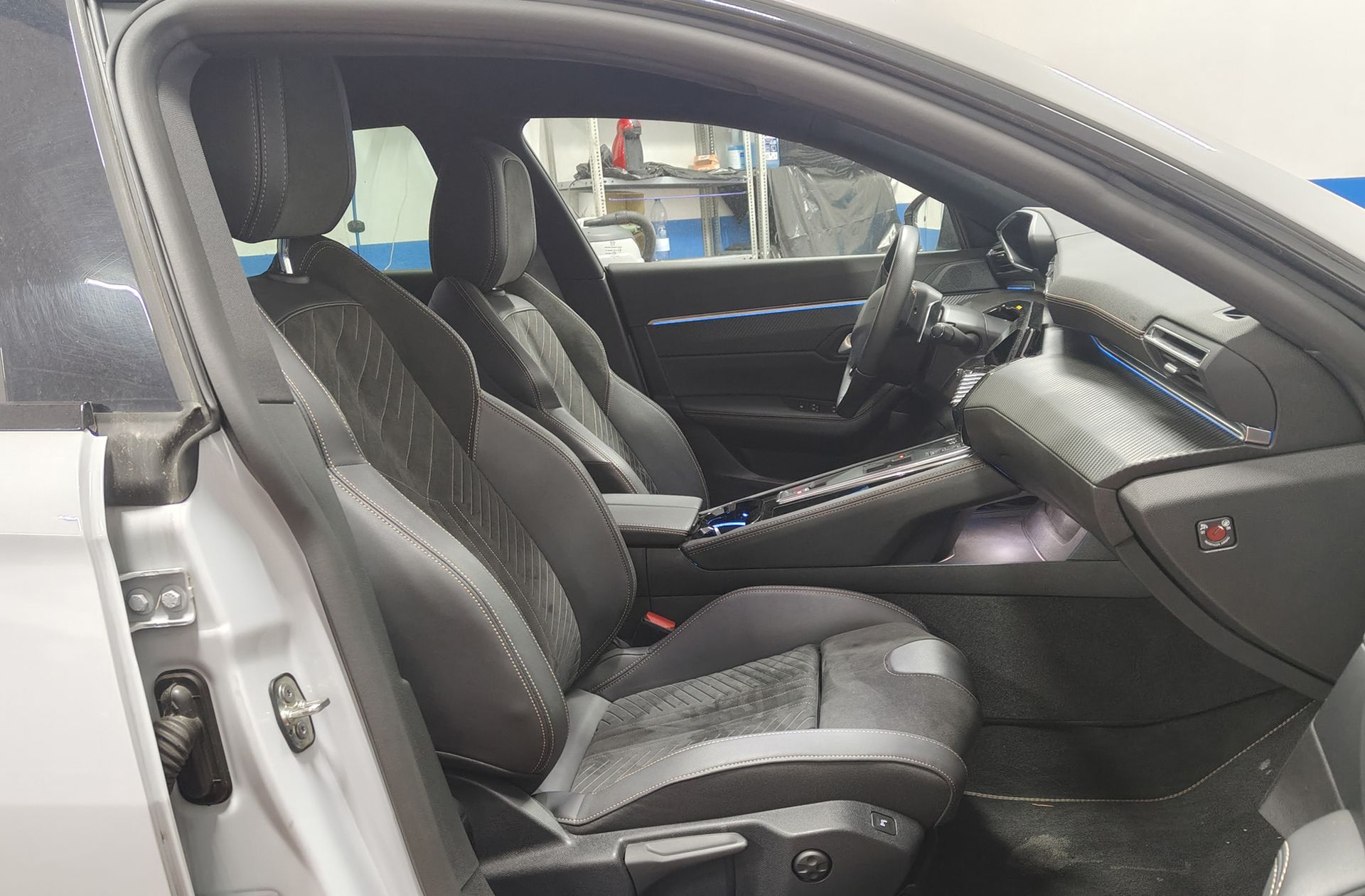 Peugeot 508 SW SW BlueHDi 130 GT EAT8 - foto 19