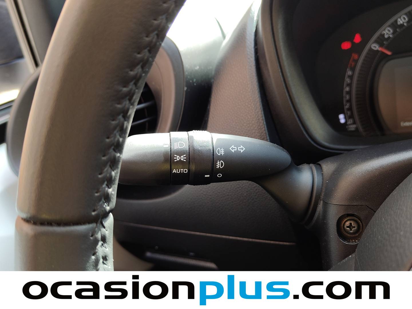 Foto Toyota Aygo X Cross Toyota Aygo X Cross 1.0 VVT-I Play (72 CV)