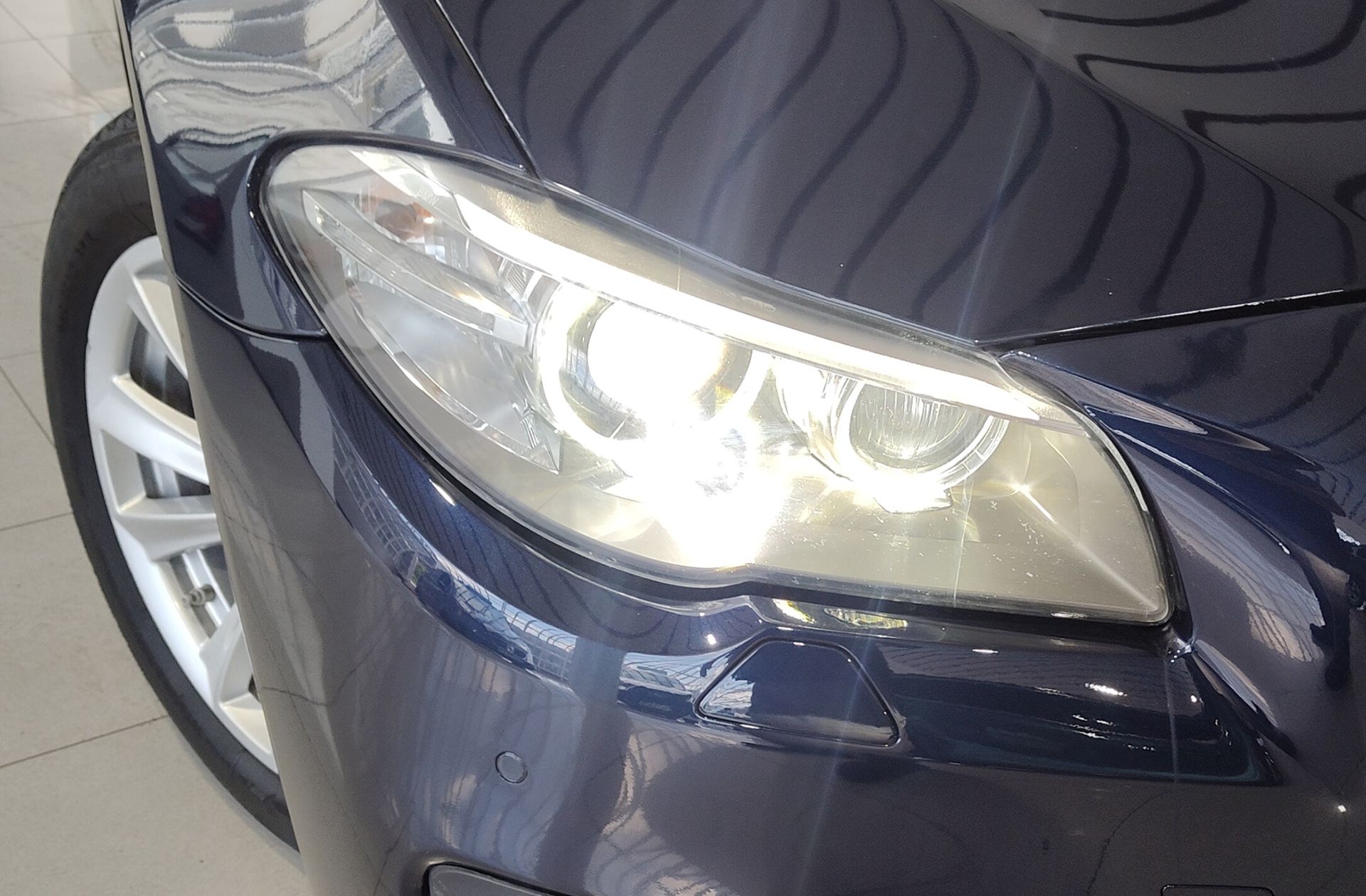 BMW Serie 5 520d Touring - foto 13