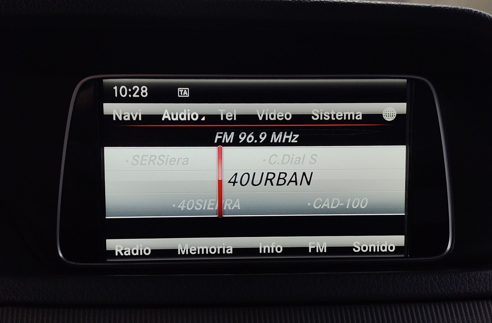 Mercedes-Benz Clase E E 220 CDI Avantgarde Plus - foto 33