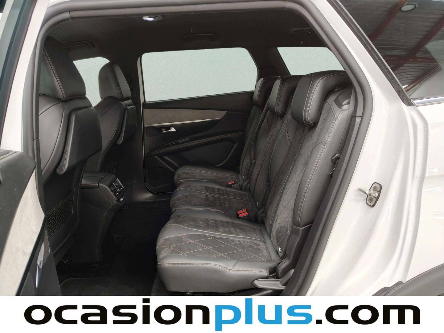 Foto asientos traseros Peugeot 5008 Peugeot 5008 BlueHDi 180 S&S GT EAT8 (180 CV) 7 Plazas