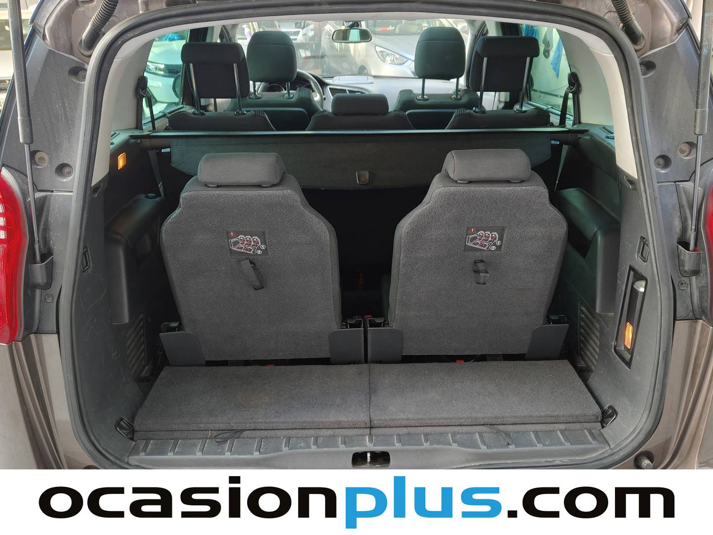 Fotos maletero Peugeot 5008 Peugeot 5008 2.0 HDI Allure FAP (150 CV) 7 Plazas