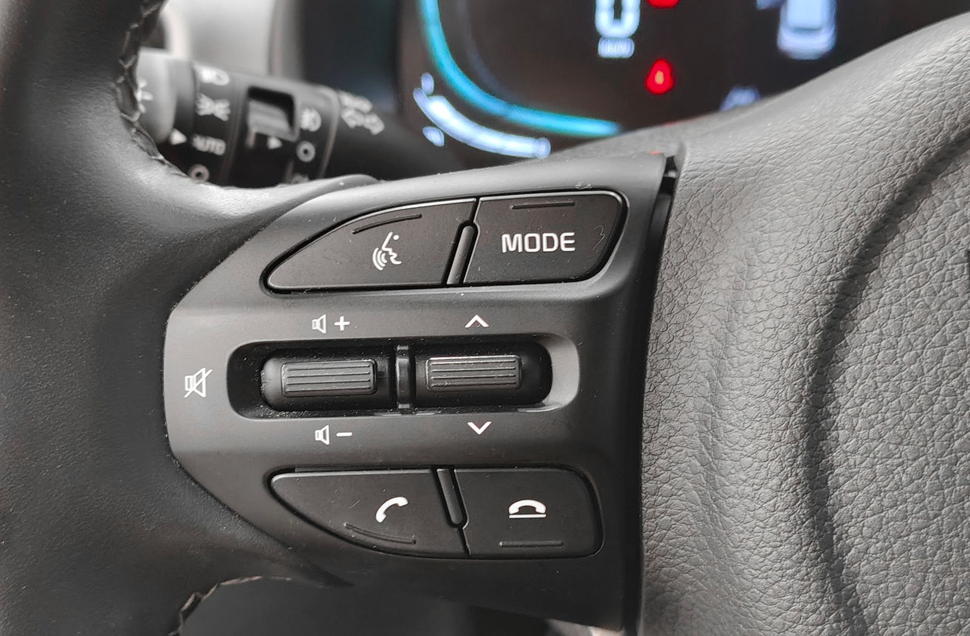 Kia Stonic 1.0 T-GDi MHEV Drive - foto 24