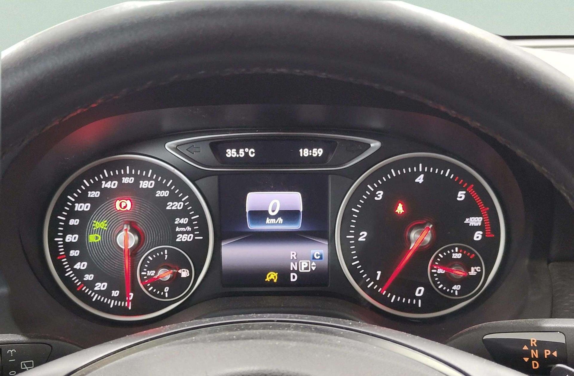 Mercedes-Benz Clase A 200 d Pack AMG - foto 28
