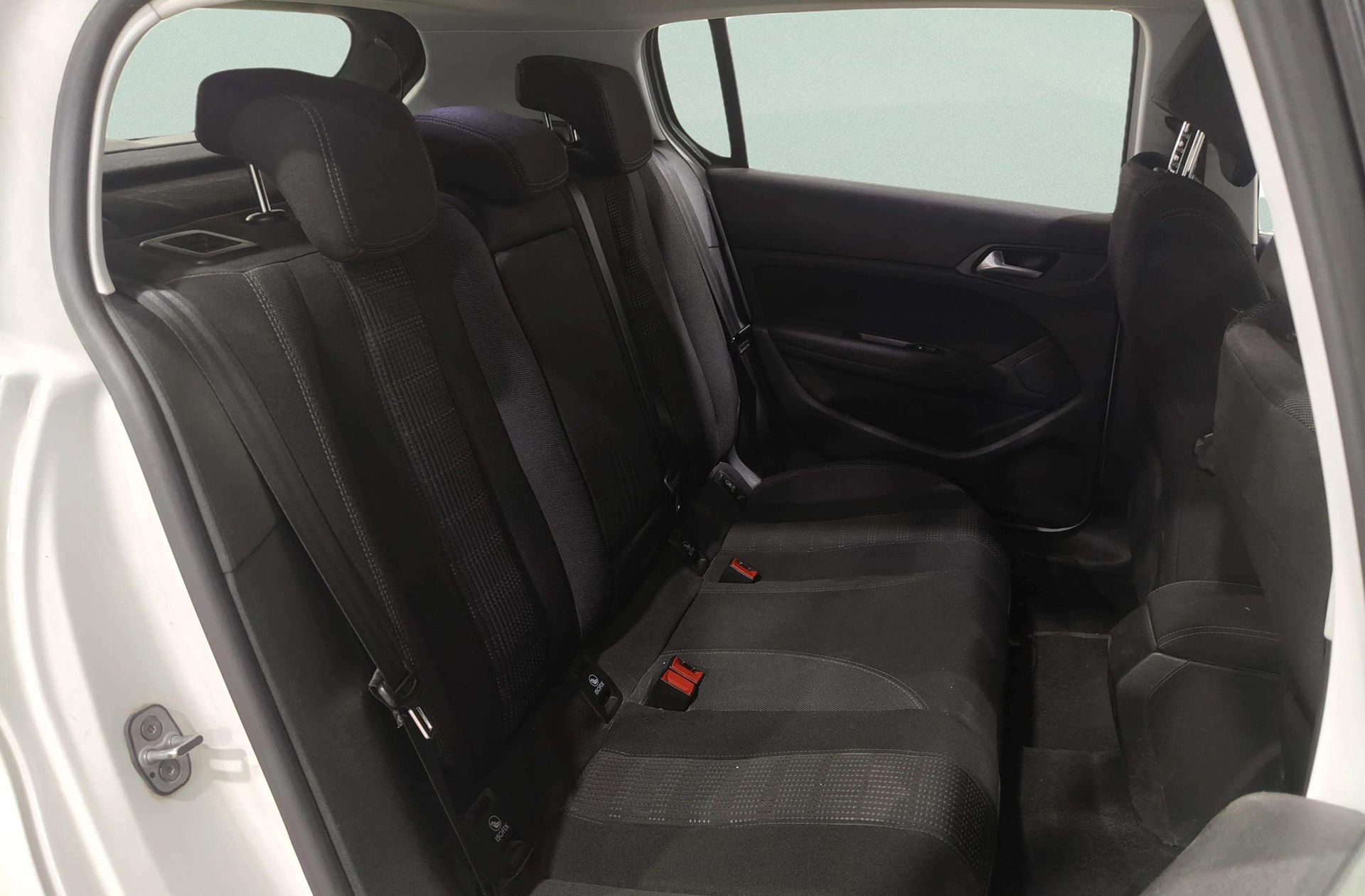Peugeot 308 PureTech 130 Allure - foto 17