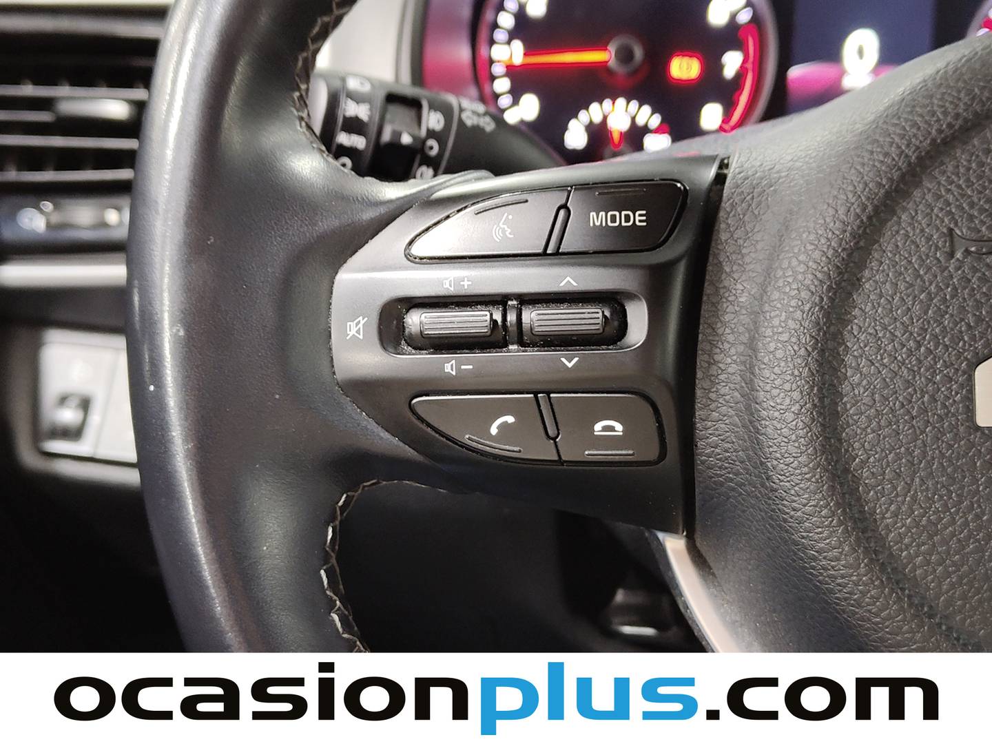 KIA Stonic KIA Stonic 1.0 T-GDi MHEV Drive (100 CV) de segunda mano