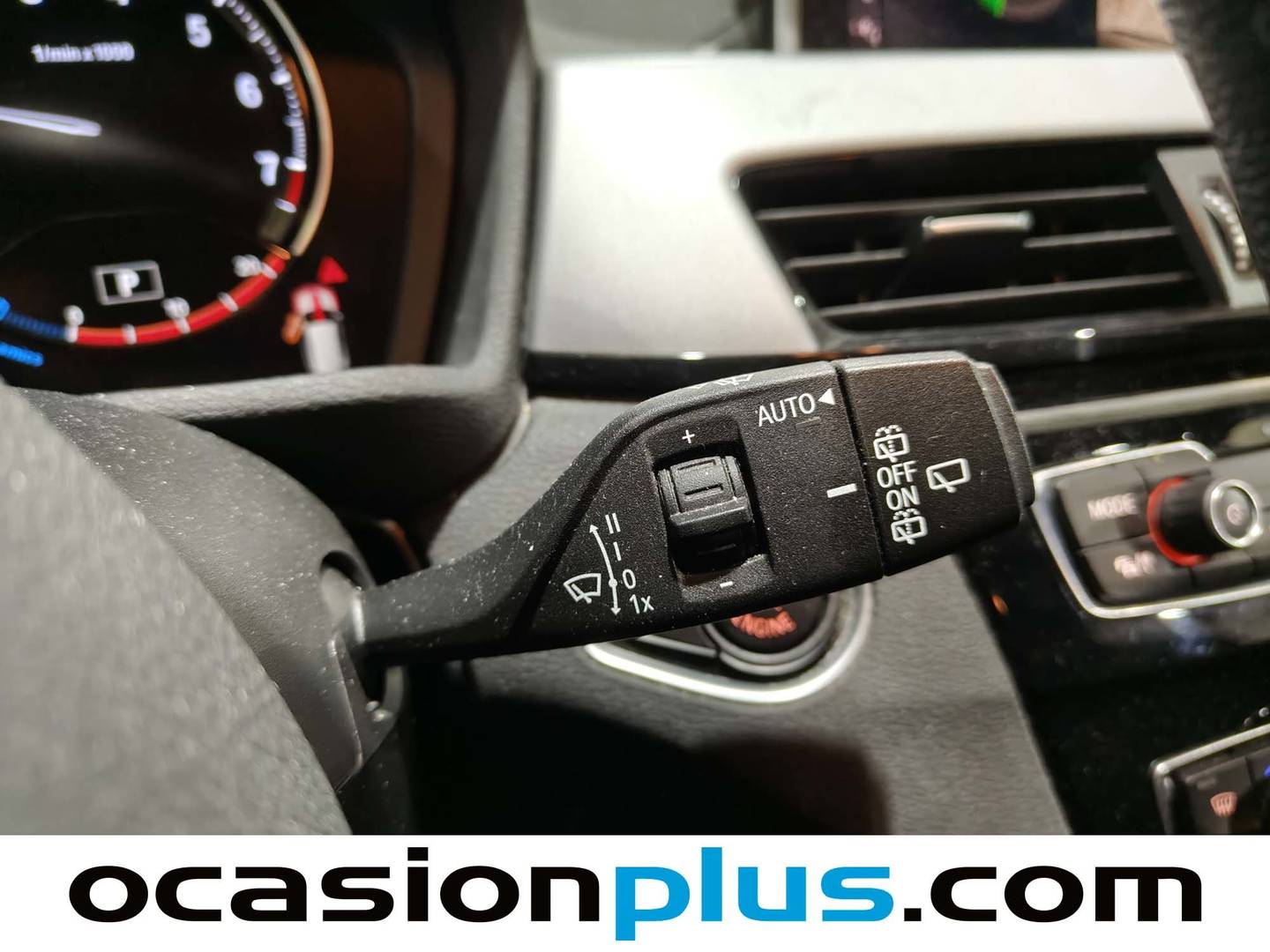 Foto BMW X1 BMW X1 sDrive18i  (140 CV)