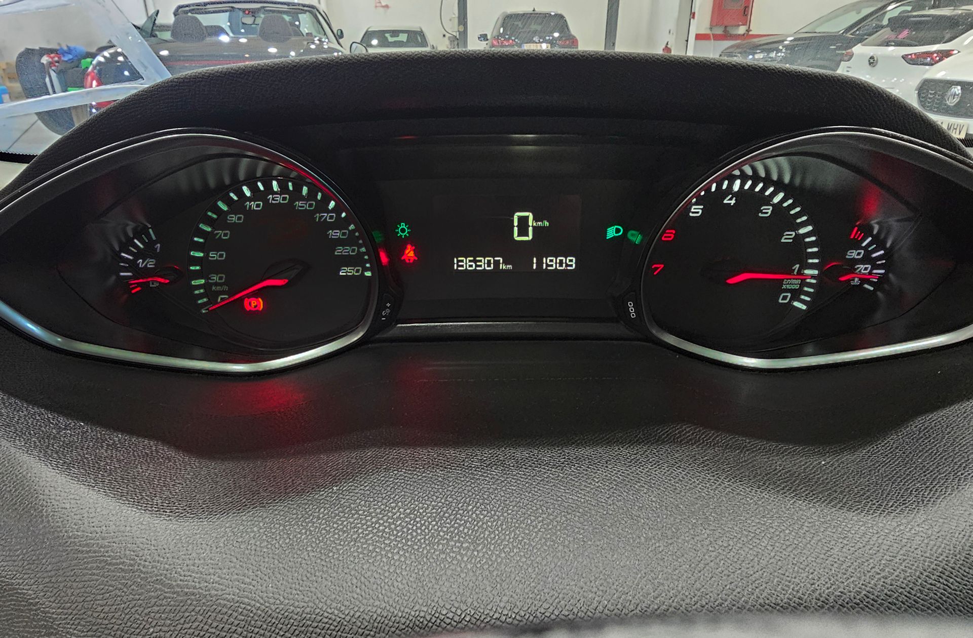 Peugeot 308 PureTech 130 Style - foto 24