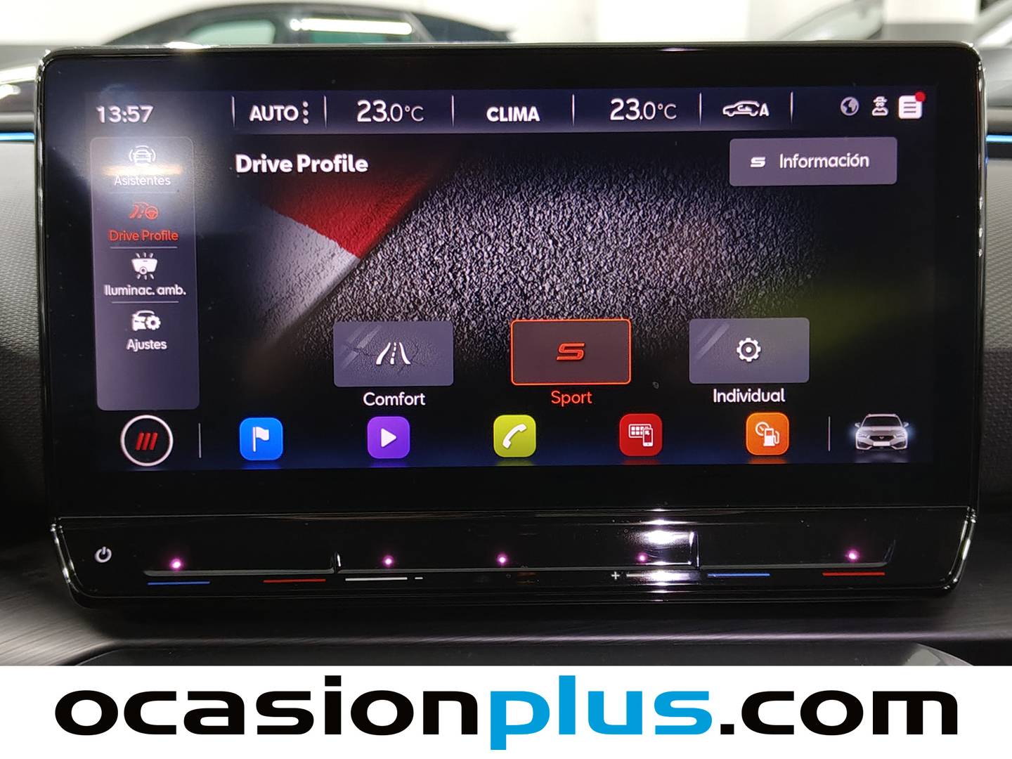 Foto Cupra León CUPRA Leon Sportstourer 1.5 eTSI DSG (150 CV)