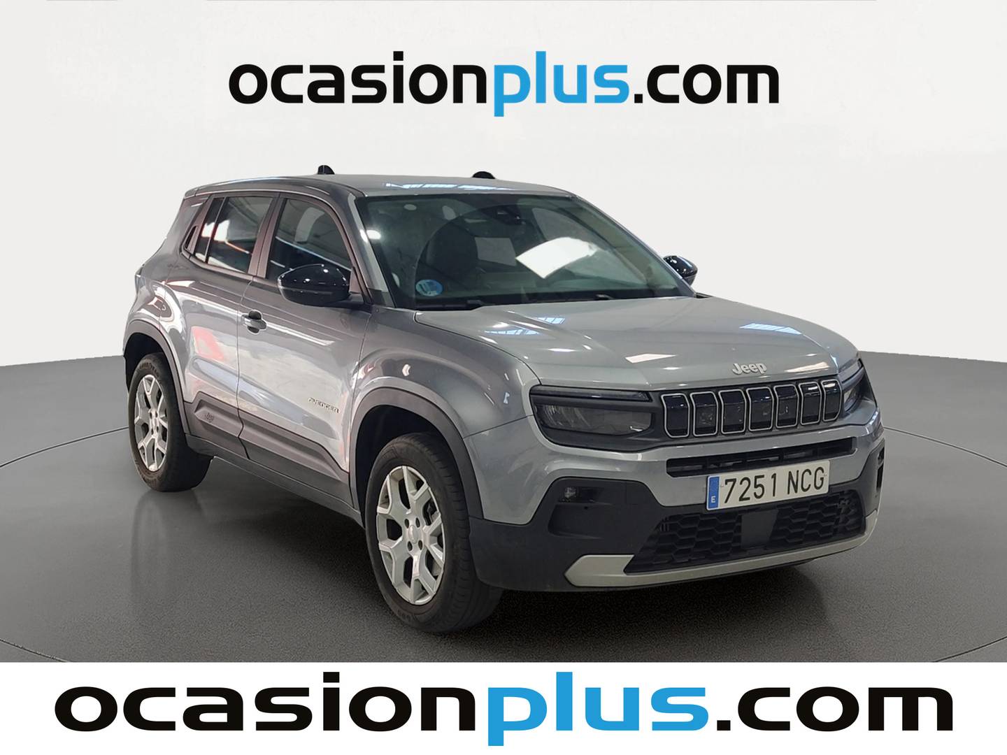 Foto delantera Jeep Avenger Jeep Avenger 1.2 eHybrid Altitude (100 CV) derecha