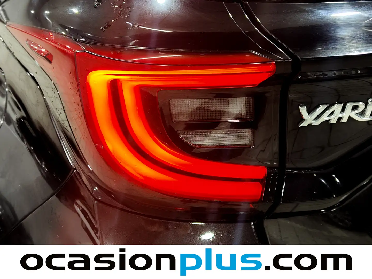 Foto Toyota Yaris Toyota Yaris 120H Style (116 CV)