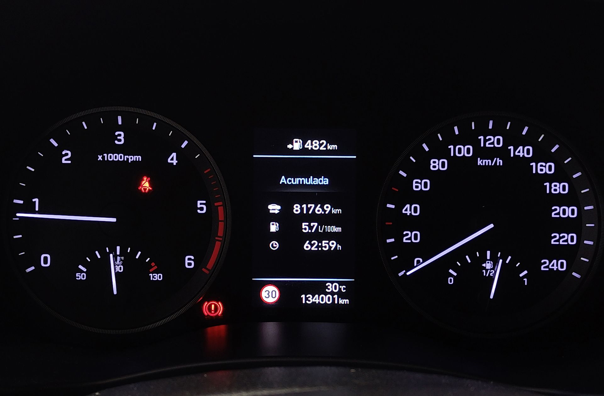 Hyundai Tucson 1.6 CRDi 48V Tecno 4x2 - foto 26