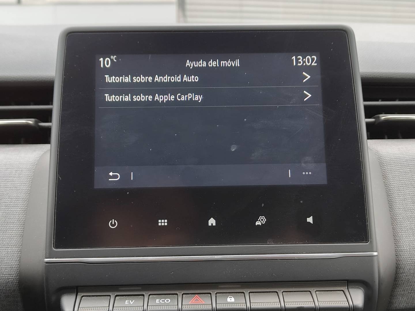 Extras y acabados del Mitsubishi Colt Mitsubishi Colt 160 HEV Kaiteki (143 CV)