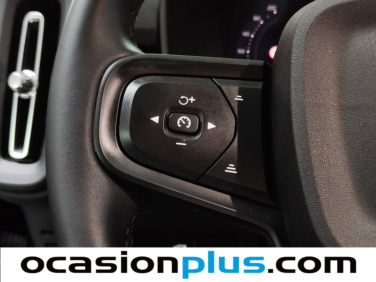 Volvo XC40 Volvo XC40 B3 G Essential Auto (163 CV) 163cv