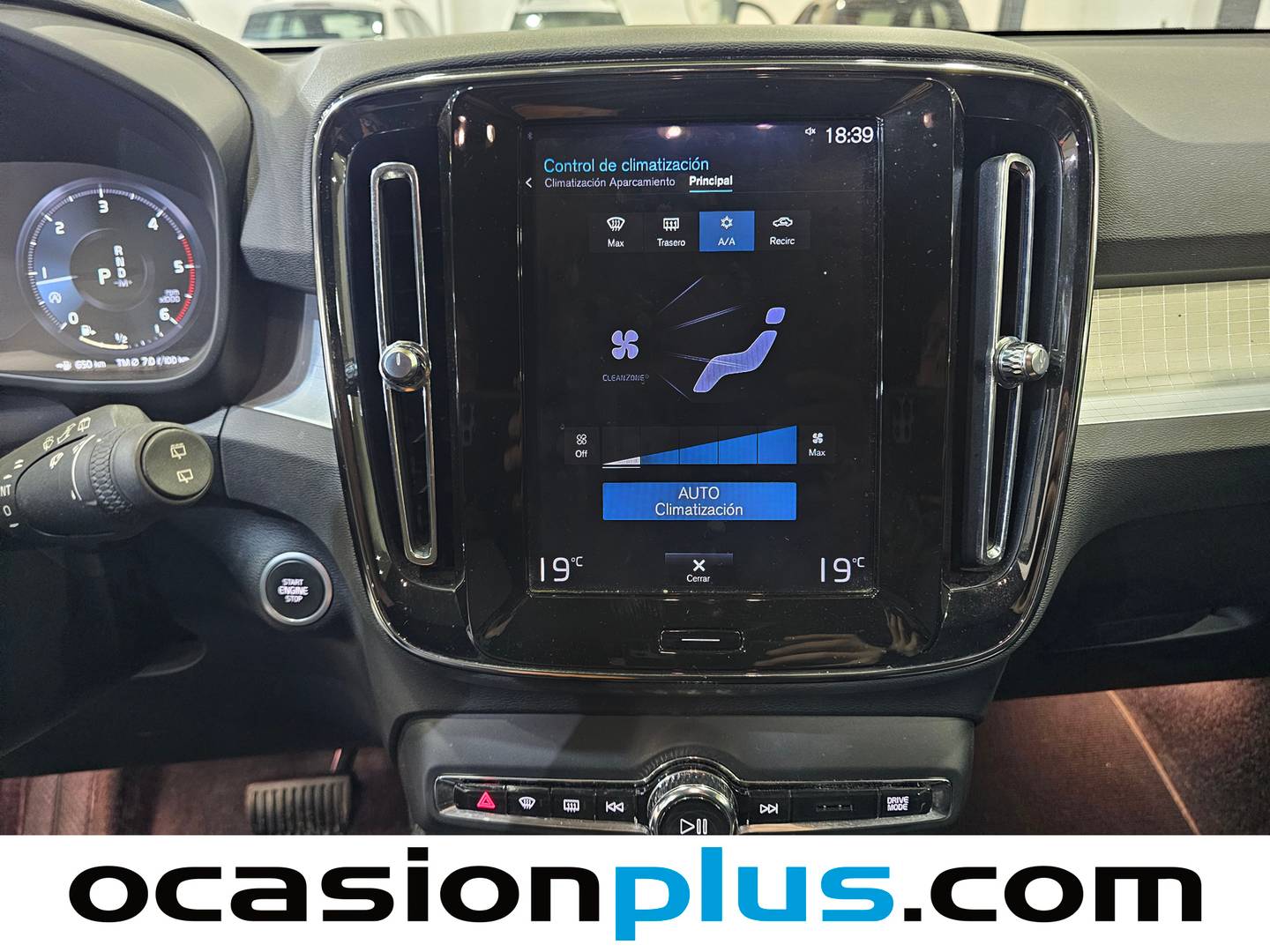 Volvo XC40 Volvo XC40 D3 Business Plus Auto (150 CV) automático