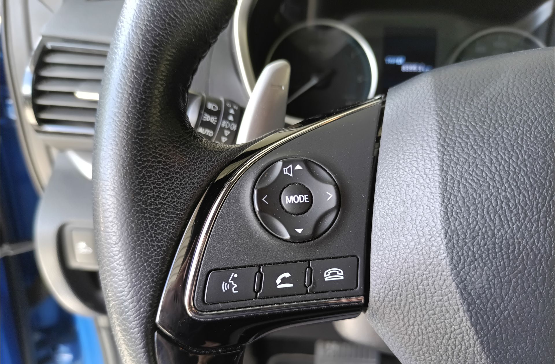 Mitsubishi Eclipse Cross 2.4 PHEV Kaiteki 4WD - foto 23