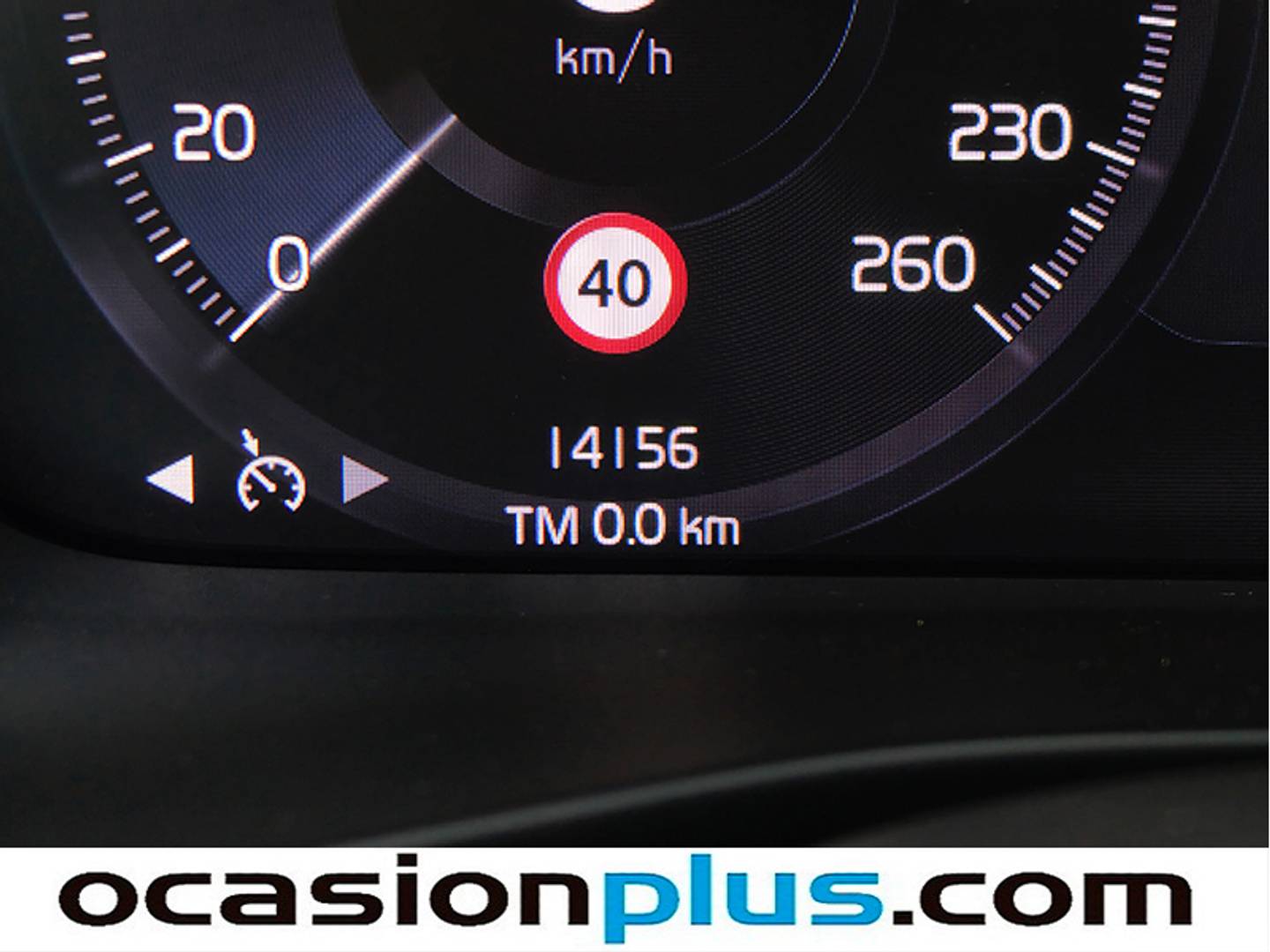 Foto Volvo XC40 Volvo XC40 T2 Essential Auto (129 CV)