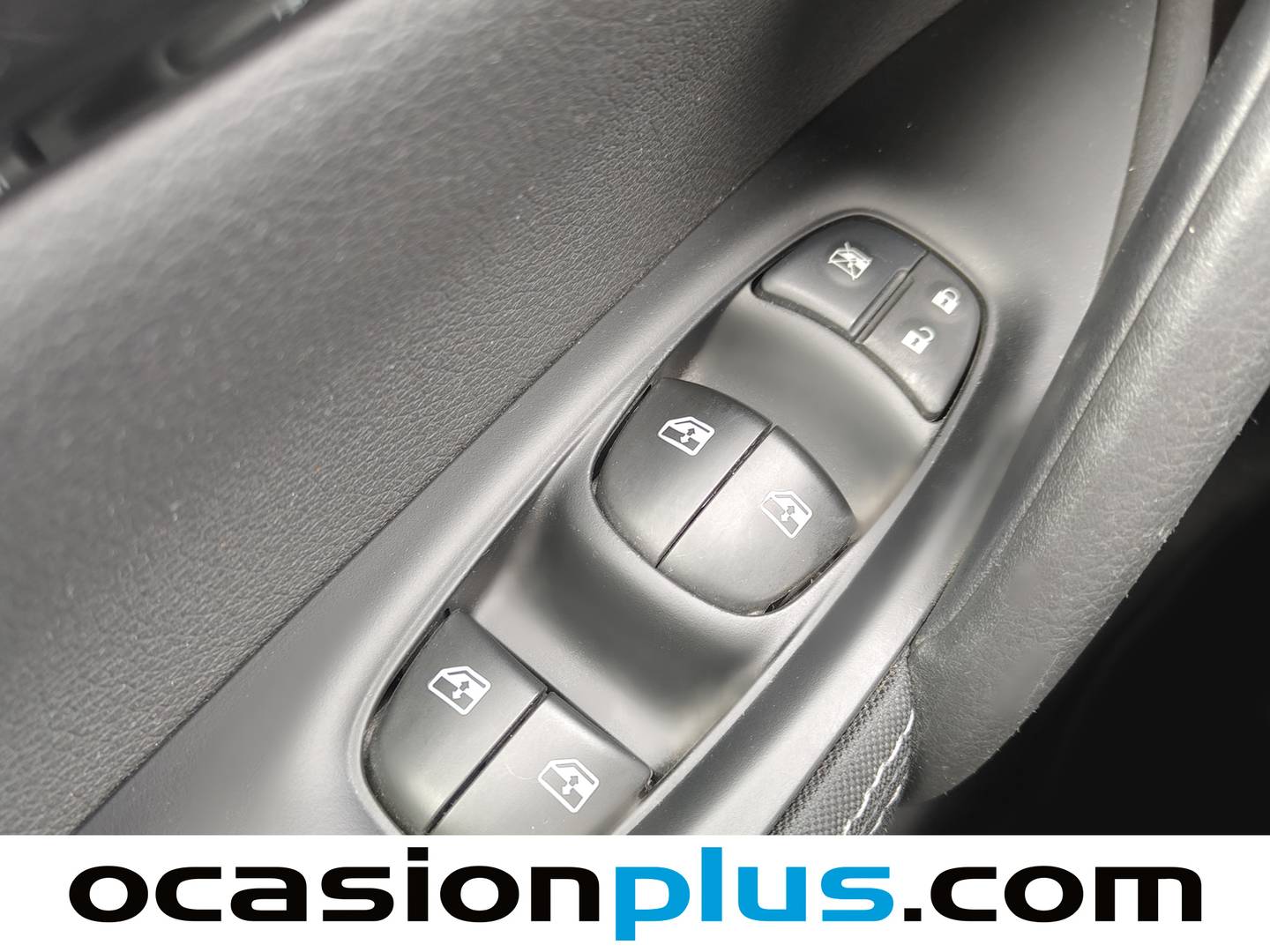 Nissan QASHQAI Nissan Qashqai dCi 115 N-Connecta (115 CV) de segunda mano