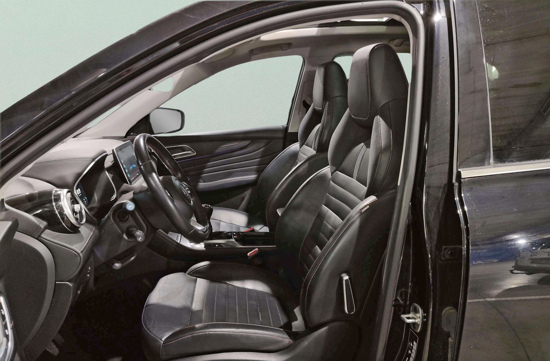 MG HS 1.5 Turbo GDI Luxury - foto 14