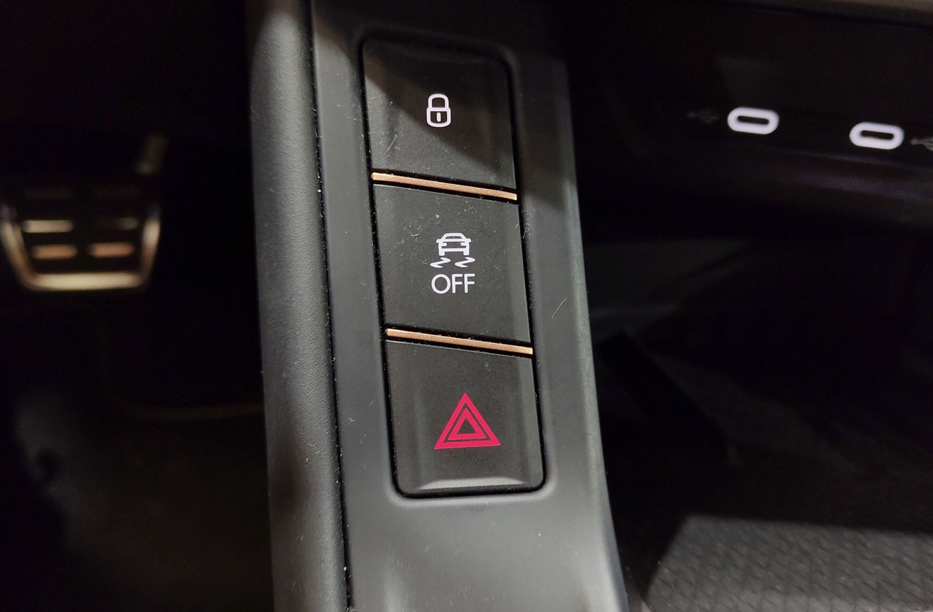 Cupra Terramar 1.5 eTSI DSG - foto 36