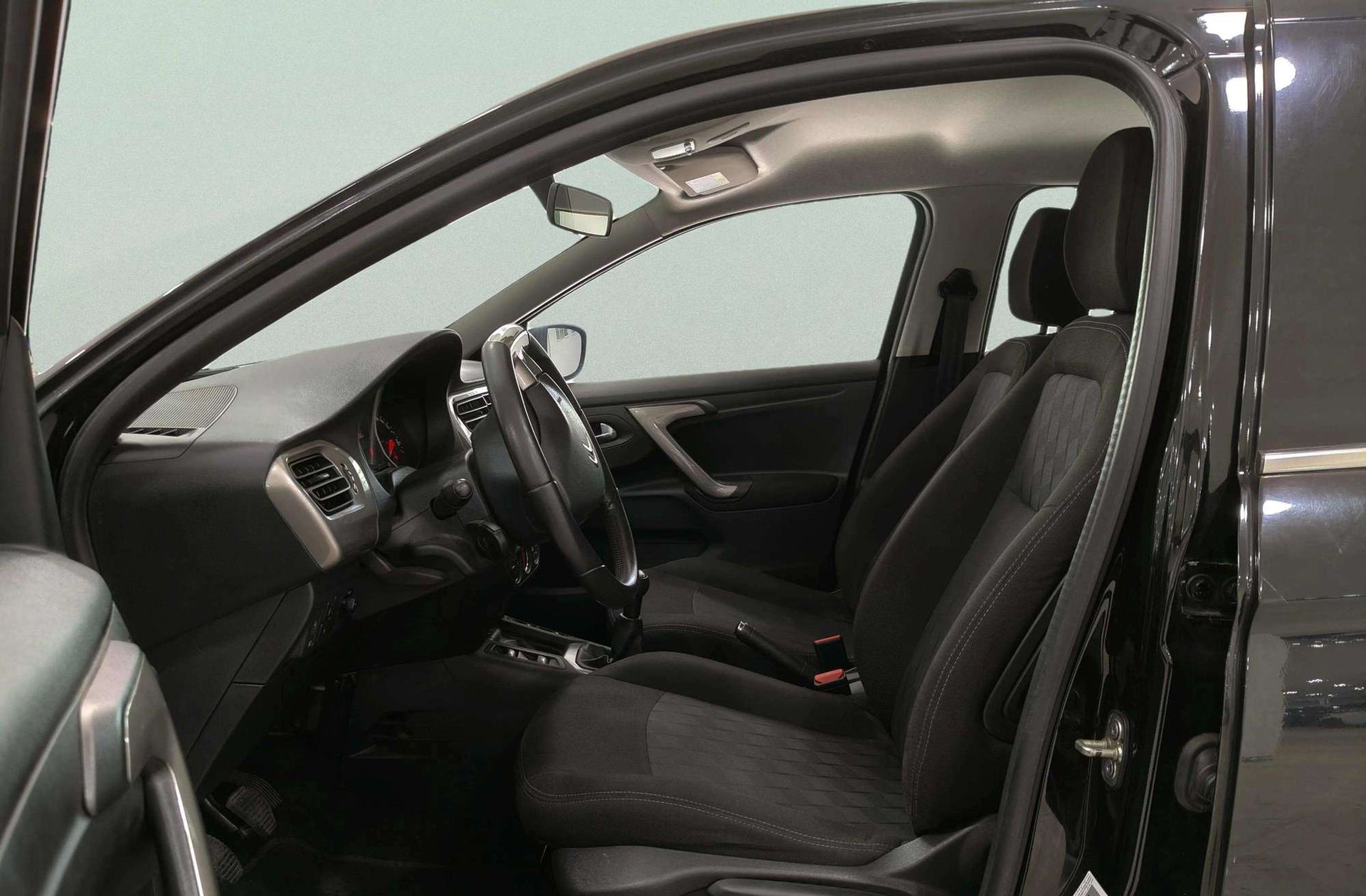 Citroën C-Elysée PureTech 82 Shine - foto 11