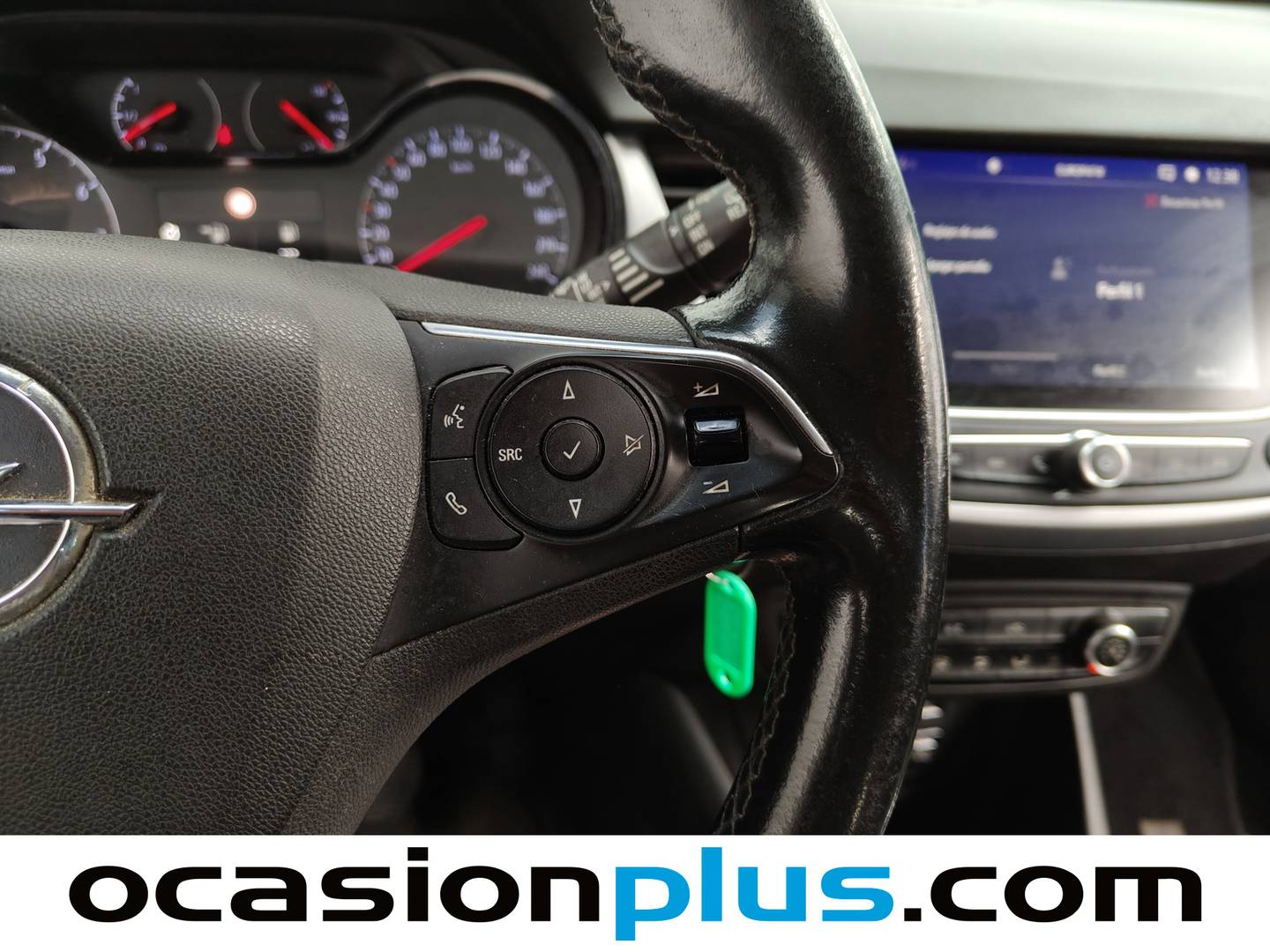 Foto Opel Crossland X Opel Crossland X 1.2 MPFI Selective (81 CV)