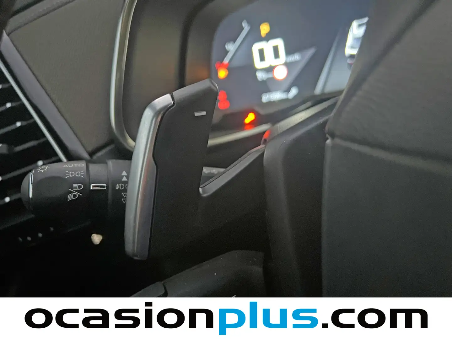 Foto DS DS 7 Crossback DS DS7 Crossback PureTech 130 Bastille+ AT (131 CV)