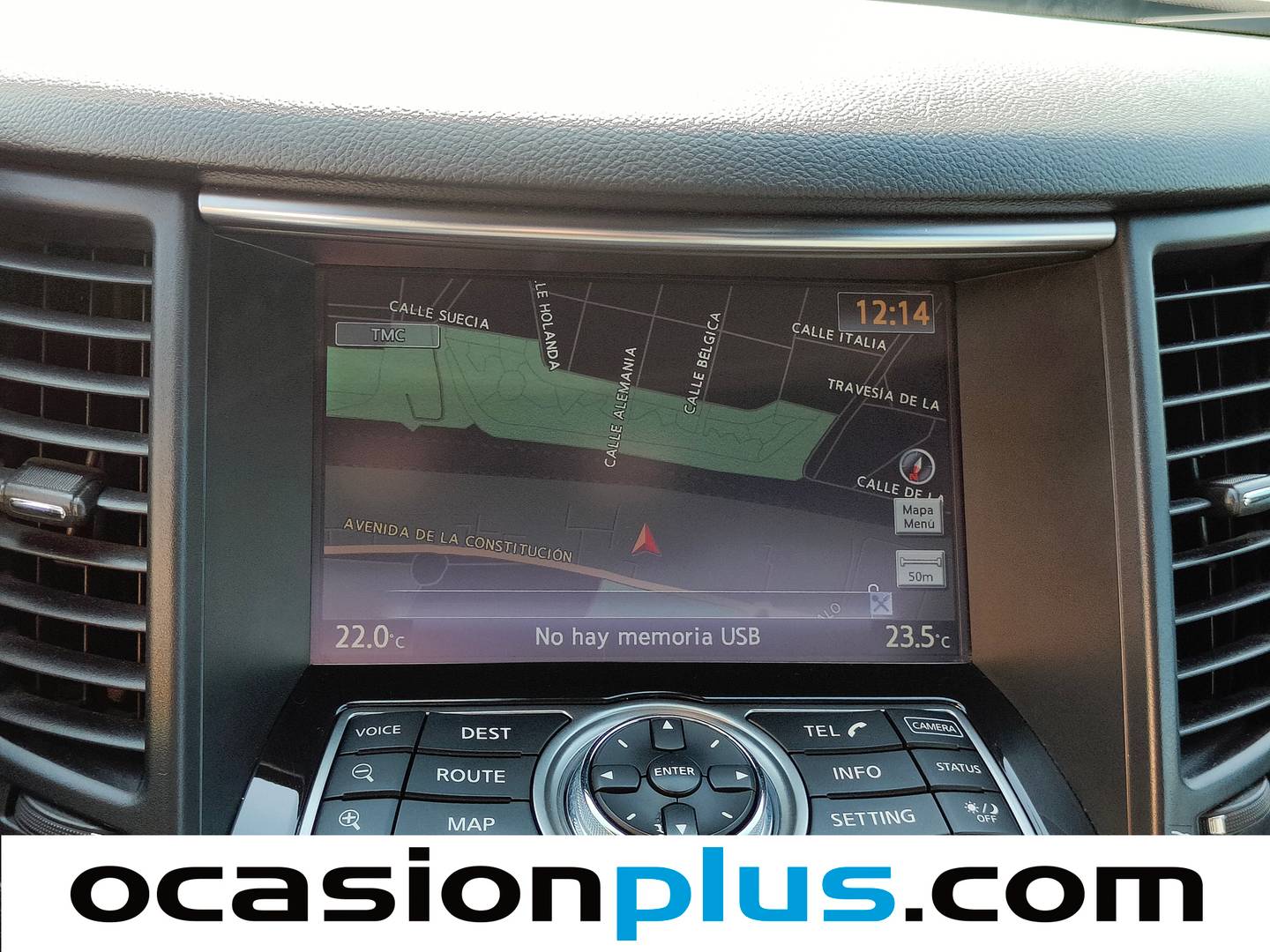 Equipamiento del Infiniti QX70 Infiniti QX70 3.0 D S Premium (238 CV)