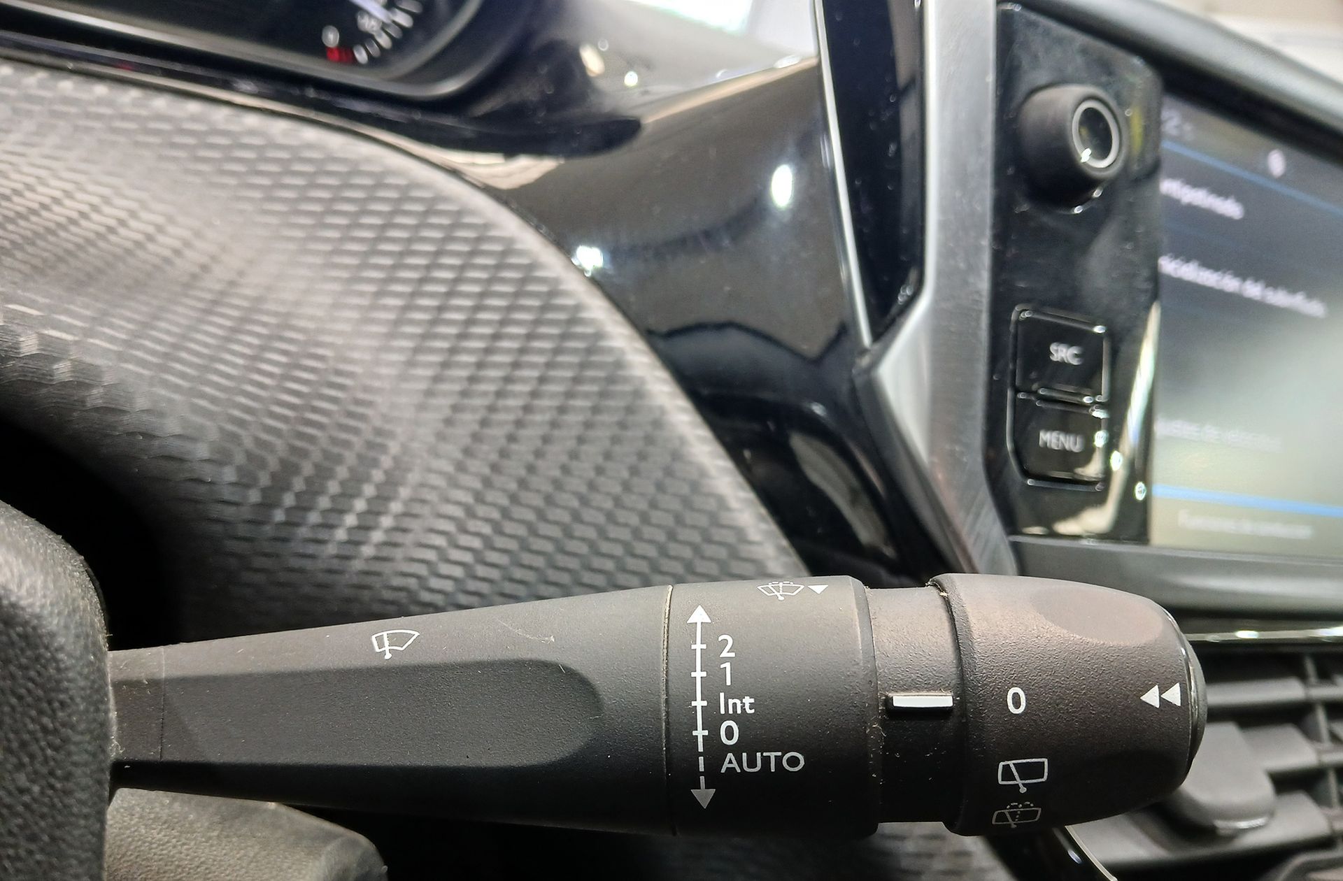 Peugeot 208 PureTech 110 Allure EAT6 - foto 28